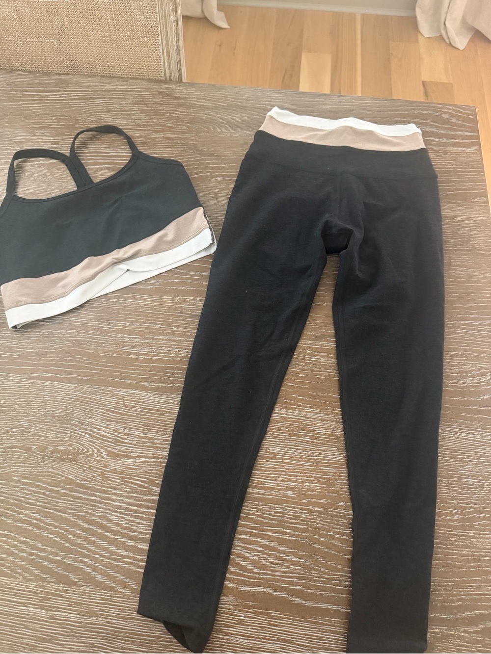Beyond yoga crop & matching legging